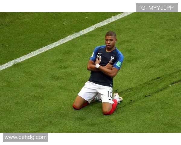 足球明星庆祝动作的精彩瞬间与转场艺术解析