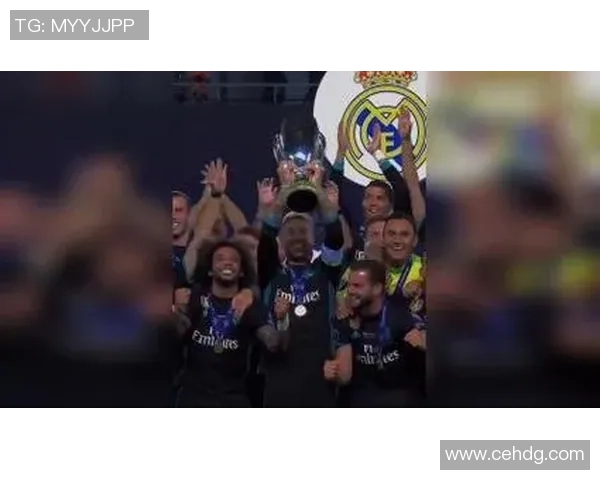 足球明星欢庆夺冠时刻展现激情与荣耀的精彩瞬间 足球明星欢庆夺冠时刻展现激情与荣耀的精彩瞬间